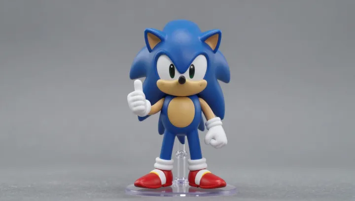 Соник самый быстрый? а почему двигается как улитка