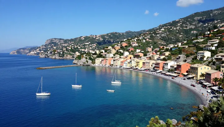 The Two Invisible Rules Behind Livable Layouts