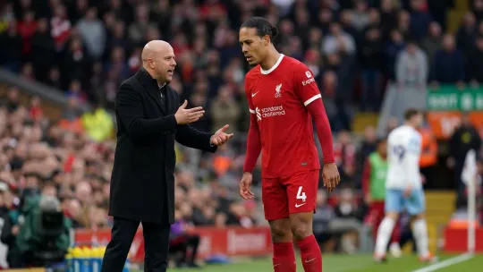 Liverpool sedia hadapi era tanpa Van Dijk