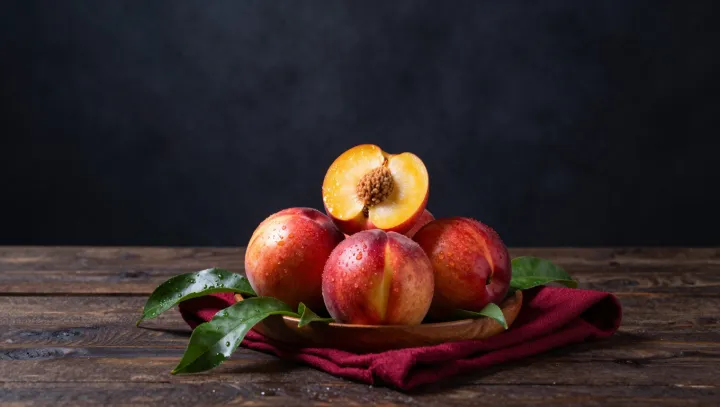 Broskev do lednice jo? a pak se divíš, že bez chuti…