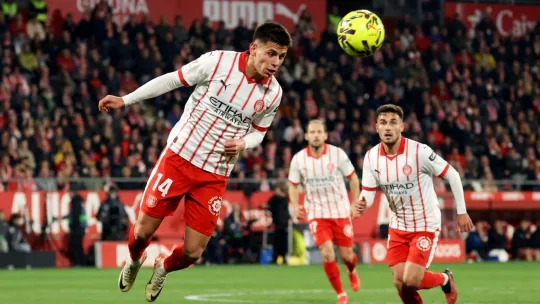 Echeverri akui terpijak kaki Kounde