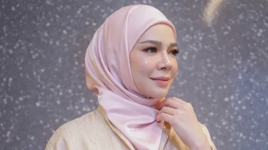 Doa Nora Danish Jadi Rujukan Warganet
