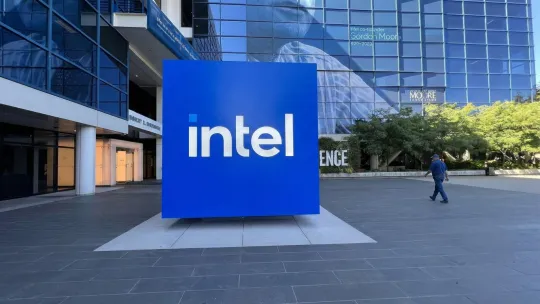 Intel Uji Kembali Reka Bentuk Teras Bersepadu