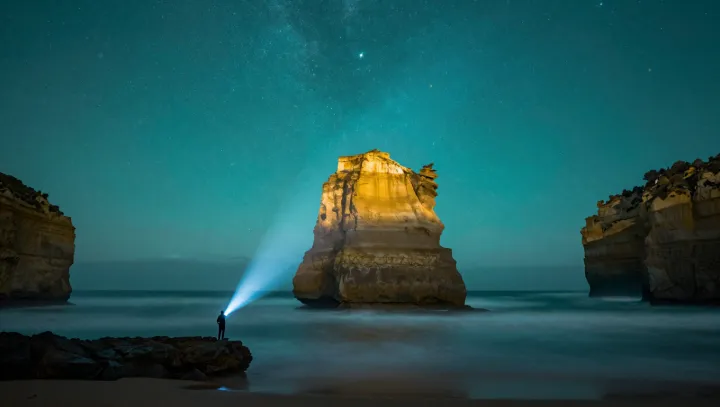 Jak se z pevných hornin stávají tekoucí masy