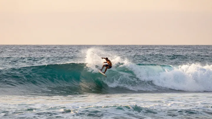 Surfing jako pilot stíhačky? Mozek úplně v šoku