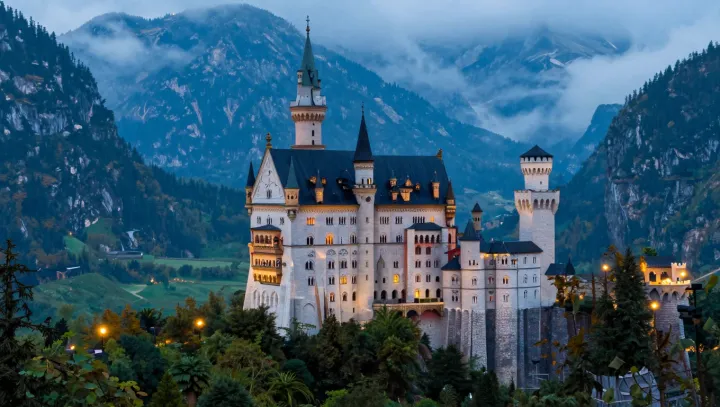 Игрушечный замок? А он вообще мир нам перепрошил