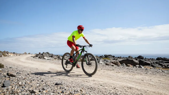 Proč správný tlak v pláštích předčí holou sílu