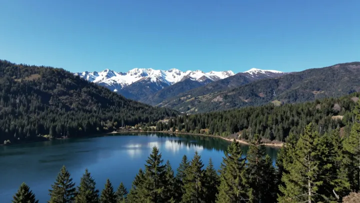 Почему горы снизу кажутся выше