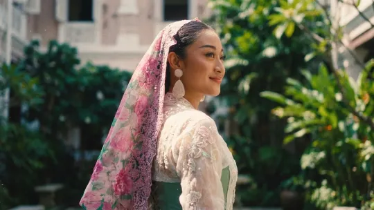 Aisha Retno kuasai carta penstriman