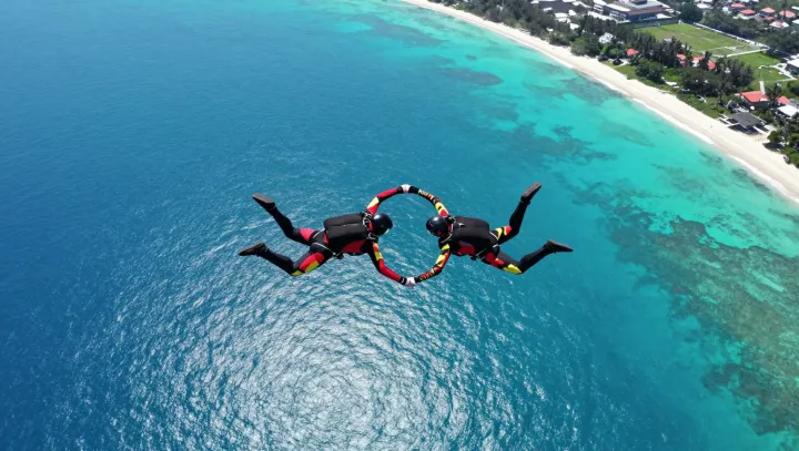 Proč je dnes seskok padákem tak nečekaně bezpečný