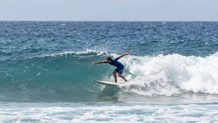 Почему серфинг ощущается как глубокий массаж