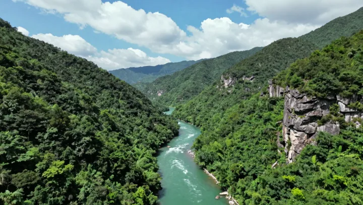 Дурмитор: дикая вселенная в карманном формате