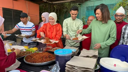 Eda Ezrin kekal fokus nyanyian dan bisnes