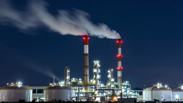 Почему телевизионные башни как решето