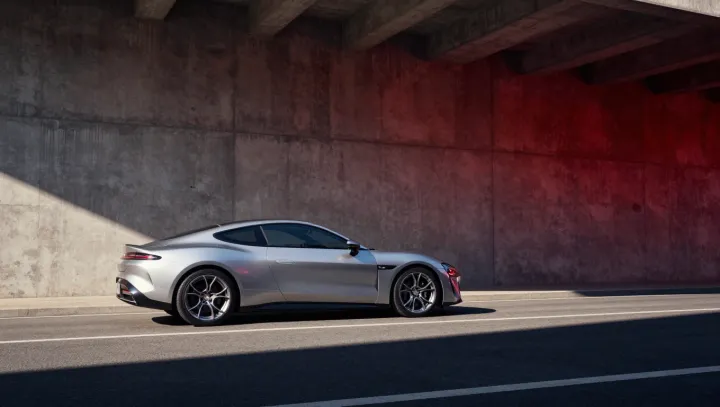 The Silent Aging That Hides Inside Your Tires