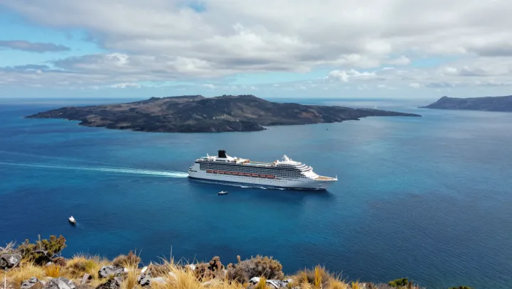 Why Huge Steel Ships Refuse to Sink