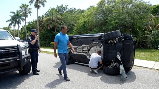 Trump akui telah hubungi Tiger Woods selepas kemalangan kereta