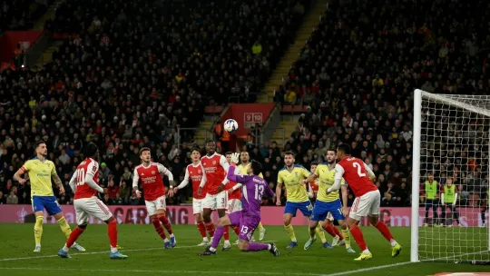 Arsenal tenggelam dalam jerat taktikal Southampton