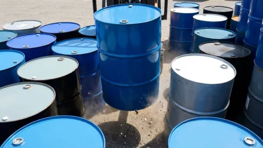 Niaga hadapan minyak mentah AS lonjak paras tinggi