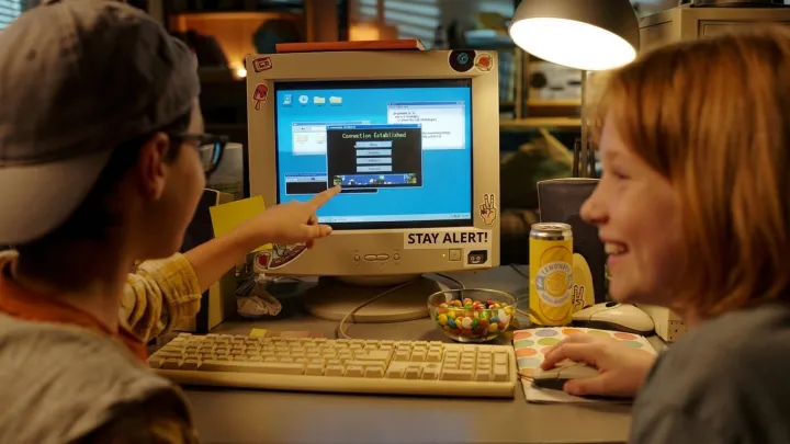 Four Retro Gadgets Bringing The ’80s Back