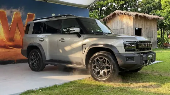 JETOUR Traveller Plus & C-DM pacu segmen SUV lasak