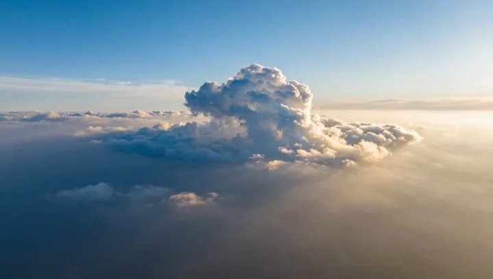 Why Telephoto Lenses Make Cloud Seas Look Unreal
