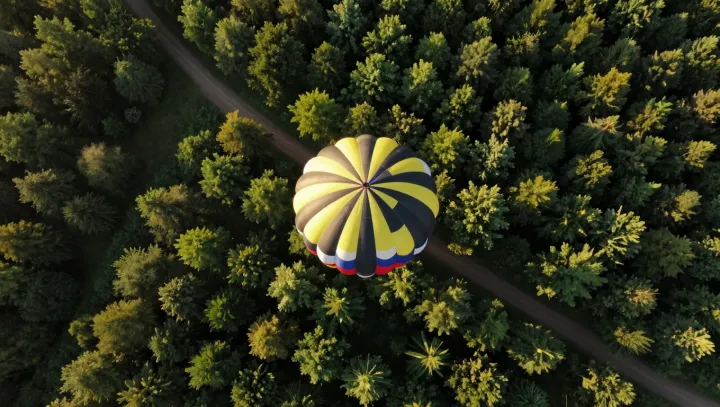 Why a balloon ride feels nothing like an oven