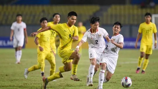 B-17 Negara tundukkan Indonesia di bumi lawan