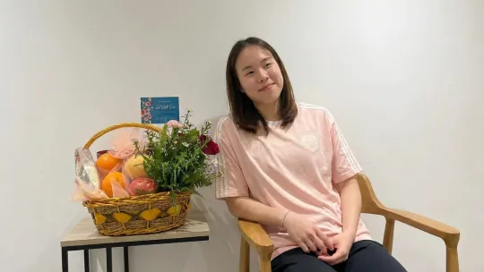 Pearly Tan terima buah tangan istimewa PM