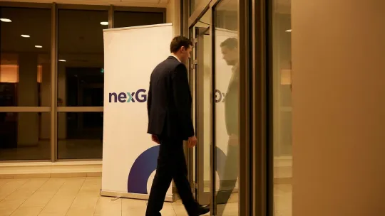 Opsyen beli baharu lonjak kuasa Ishak dalam NexG