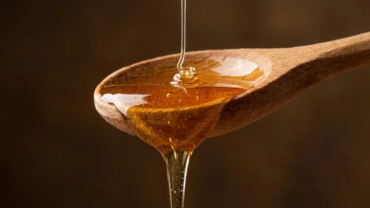 Honey And Seasonal Allergies: What Science Says