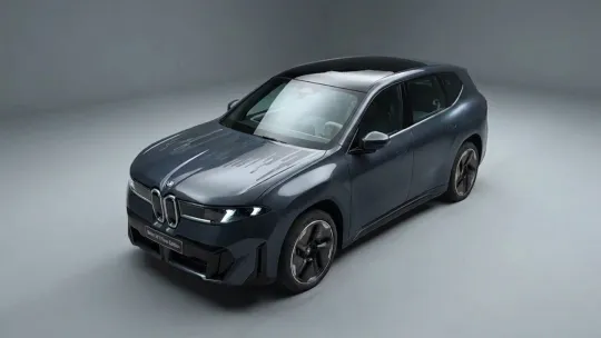 BMW iX3 Flow: Panel e-ink bertona dinamik