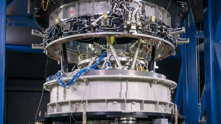 Artemis III slips; landers target late readiness