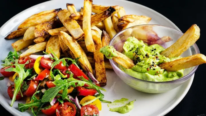 Even Tiny Doses Of Junk Food And Dementia Risk