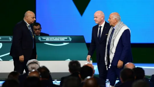 Kongres FIFA di Vancouver bertukar tegang
