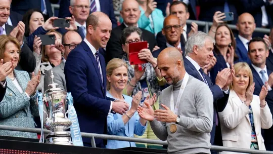 Pep Guardiola dijangka akhiri era di City