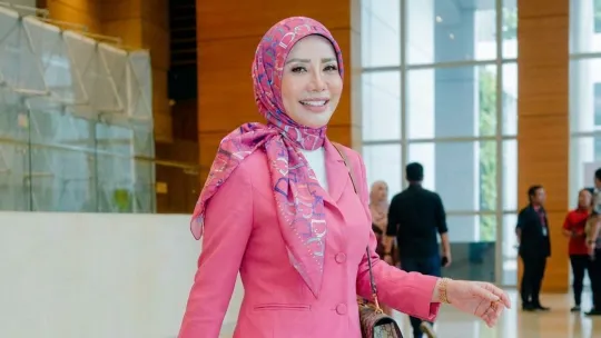 Topeng Baik Siti Elizad Dan Bayang Watak Jahat