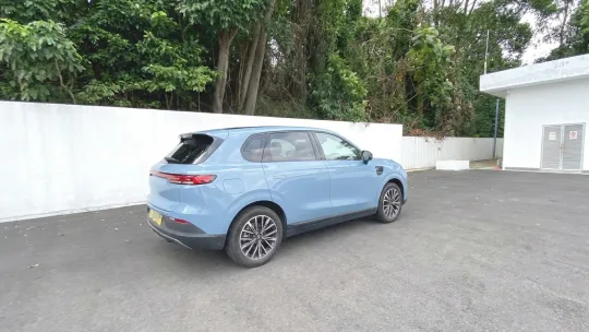 Leapmotor B10, keselesaan baharu EV bajet China
