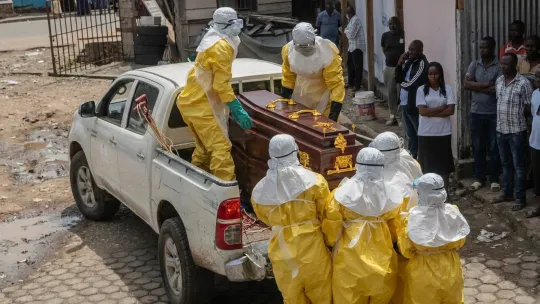 Ebola spread in DRC races ahead of response
