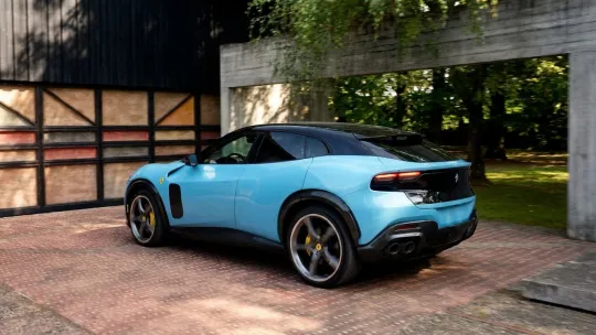 Luce mengubah DNA Ferrari ke arah elektrik