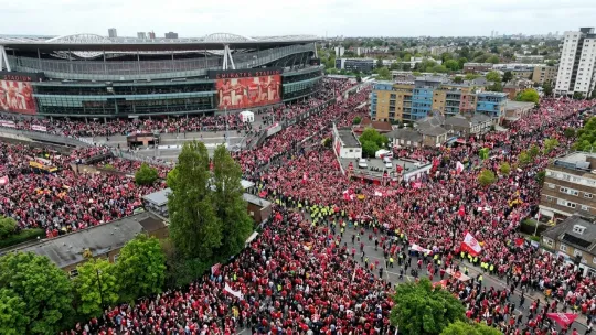 Arsenal disambut lautan merah di utara London