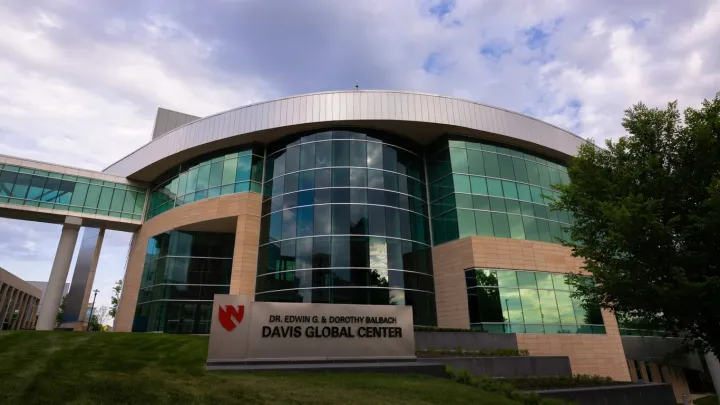 Hantavirus Quarantine Eases for Five
