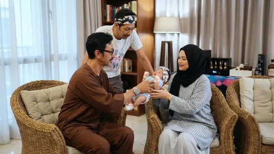 Qi Razali rayu rasa syukur selepas jadi bapa