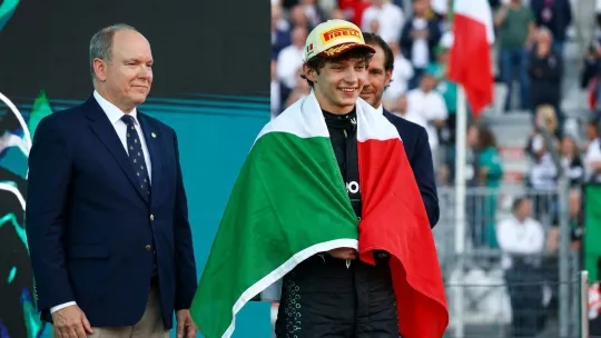 Antonelli kuasai GP Monaco penuh drama