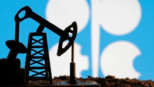 OPEC+ tetap naikkan kuota minyak walau Selat Hormuz ditutup