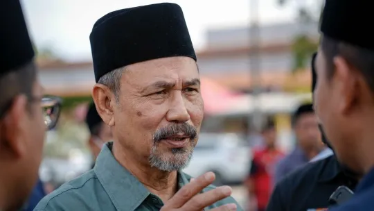 M. Nasir tuntut RM5 juta terhadap Grab