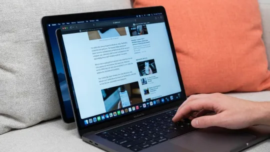Siri AI’s First Day On My Mac