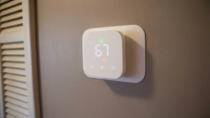 Amazon cuts price on its Smart Thermostat
