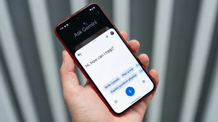 Gemini glitch cuts off calls on Android Auto