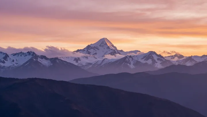 Why Snowy Ridges Steal the Sunset Show